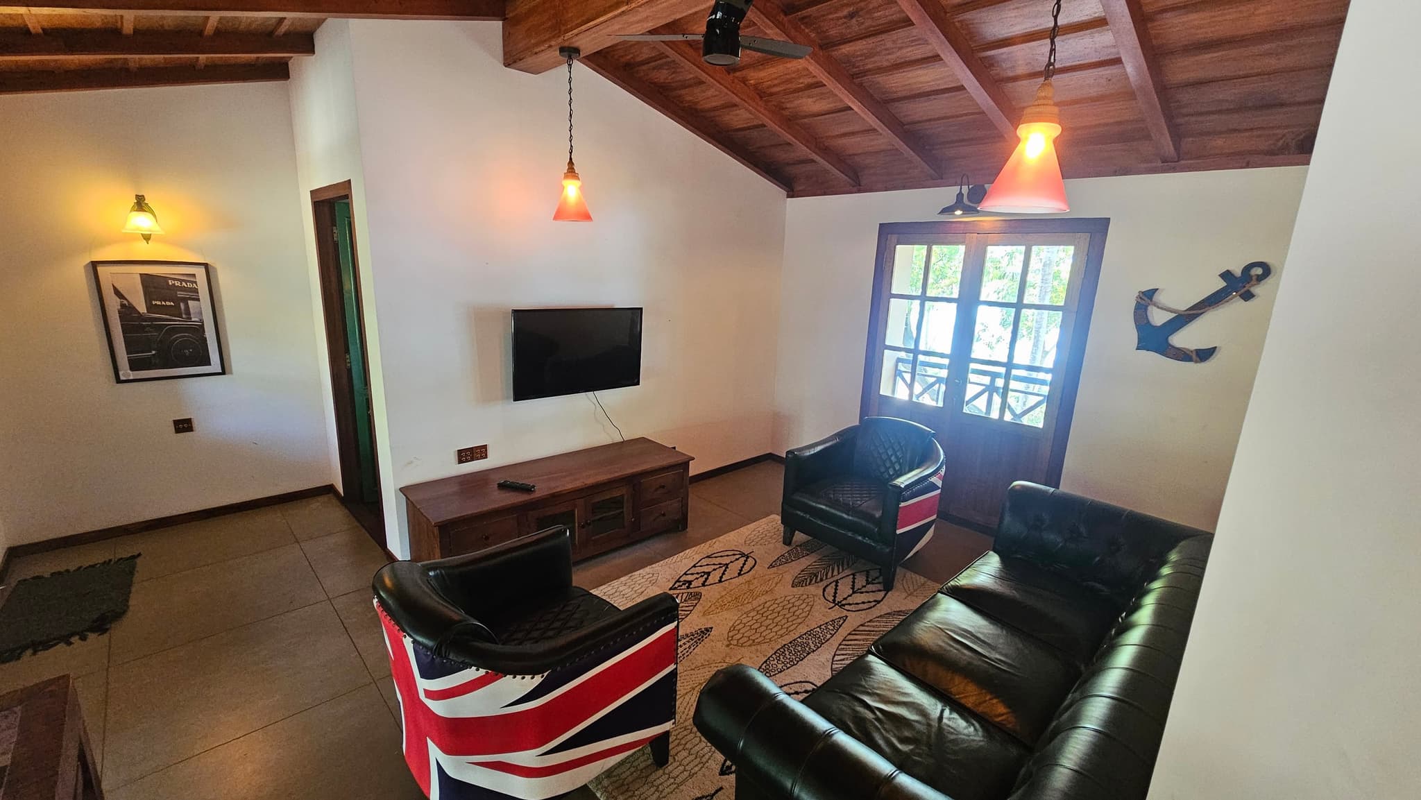 Upper Floor TV Lounge